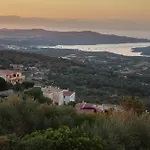 Moderno E Ampio Trilocale Porto Pozzo