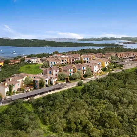 Casa de Férias Moderno E Ampio Trilocale Porto Pozzo