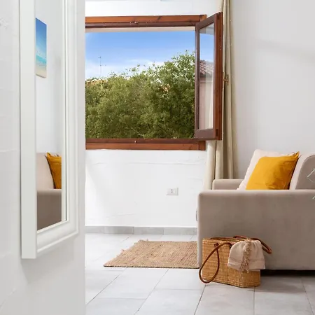 Moderno E Ampio Trilocale Casa de Férias Porto Pozzo