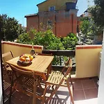 Moderno E Ampio Trilocale Nyaraló